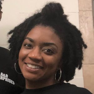 Meet your Posher, Shayla